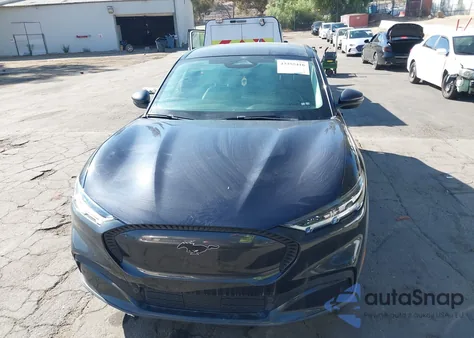 2021 Ford Mustang Mach-E Select z USA, uszkodzony, nr VIN 3FMTK1RM4MMA56895